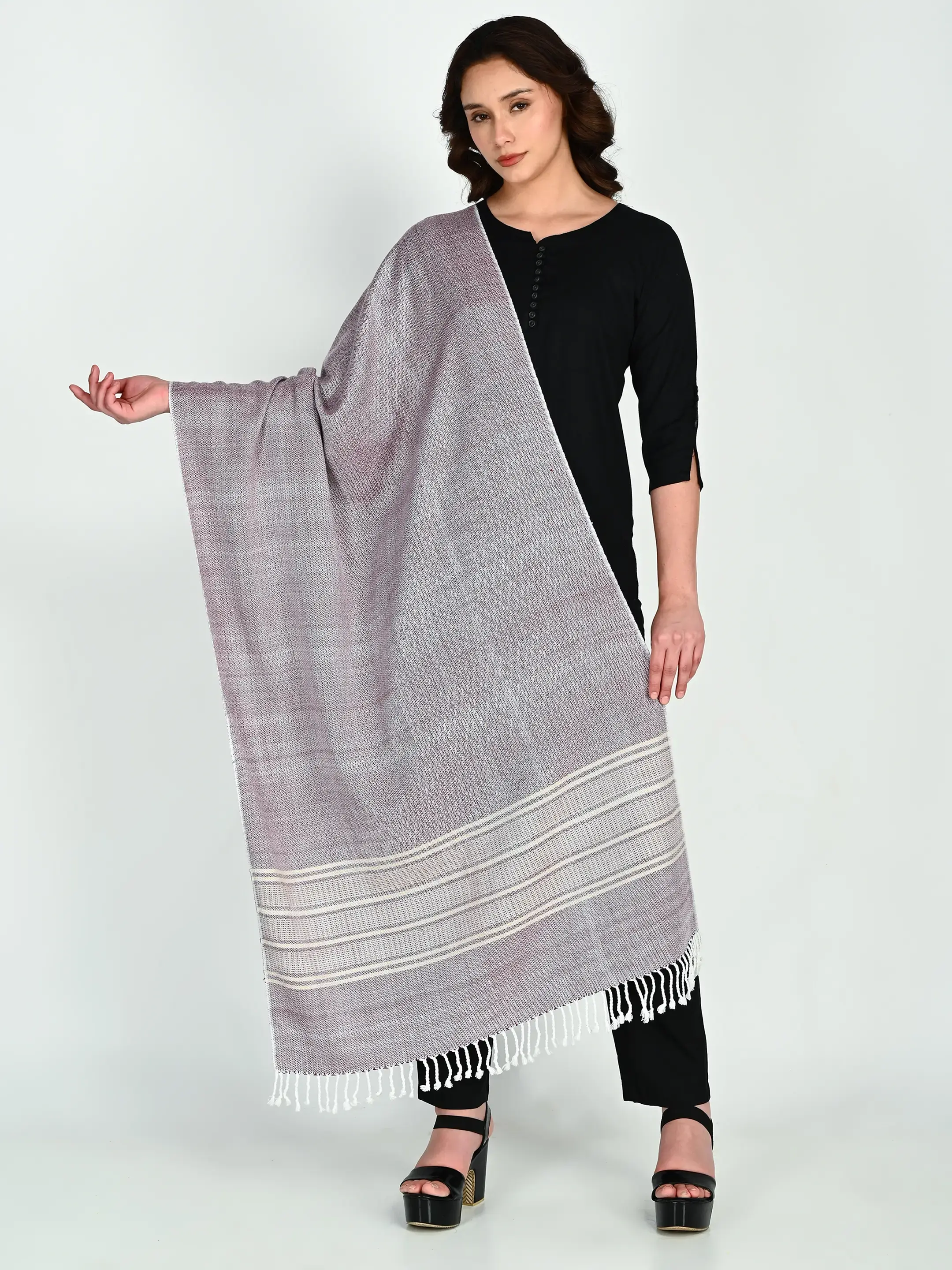 Image 4 of Bamboo Handwoven Stole