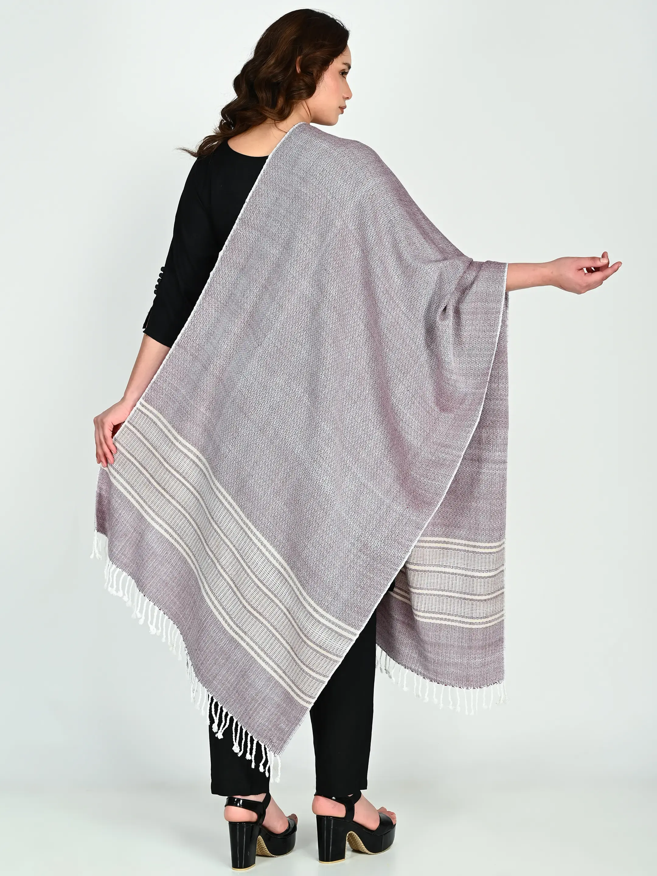 Image 6 of Bamboo Handwoven Stole