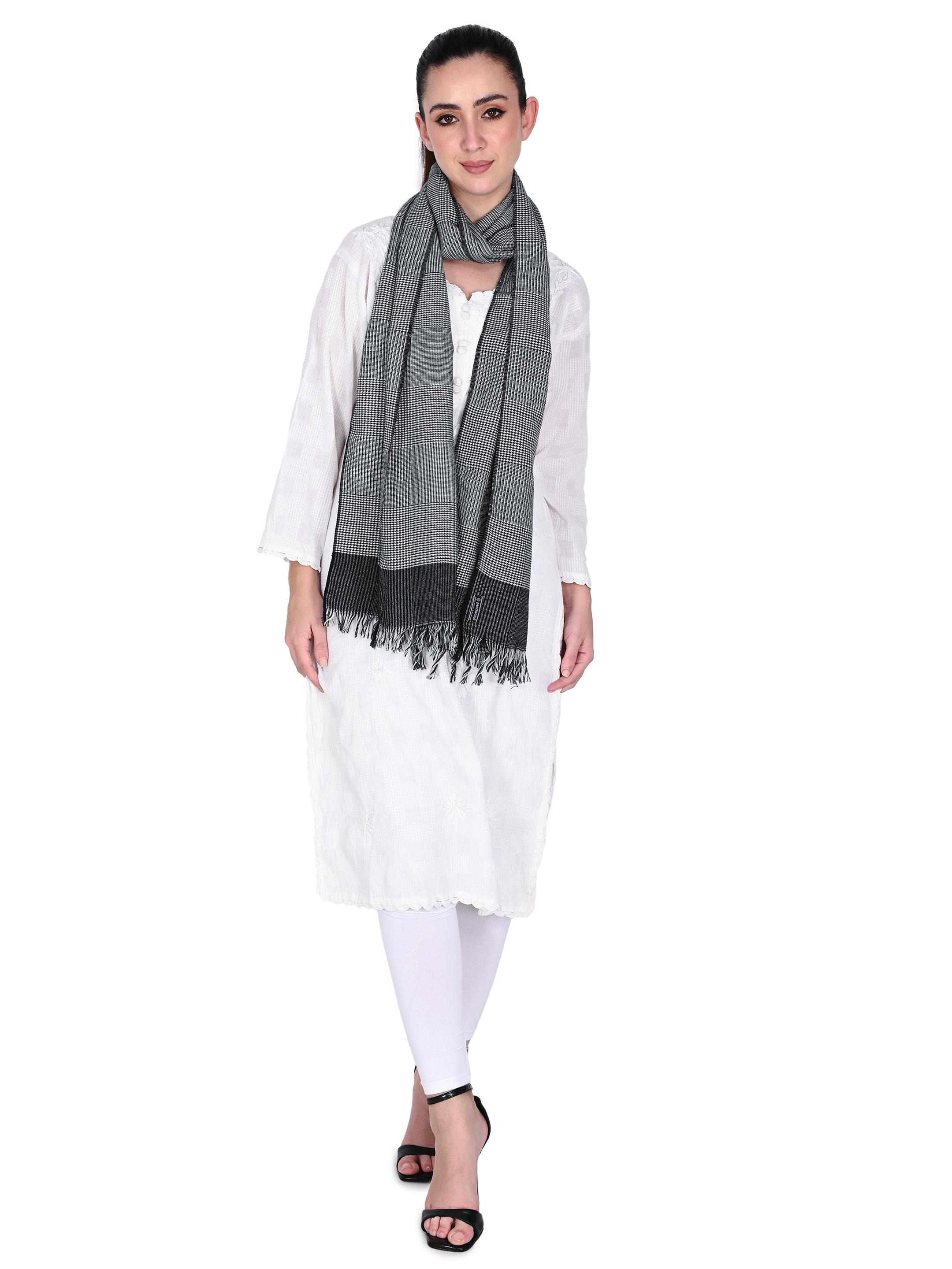 Image 4 of Merino Handwoven Scarf