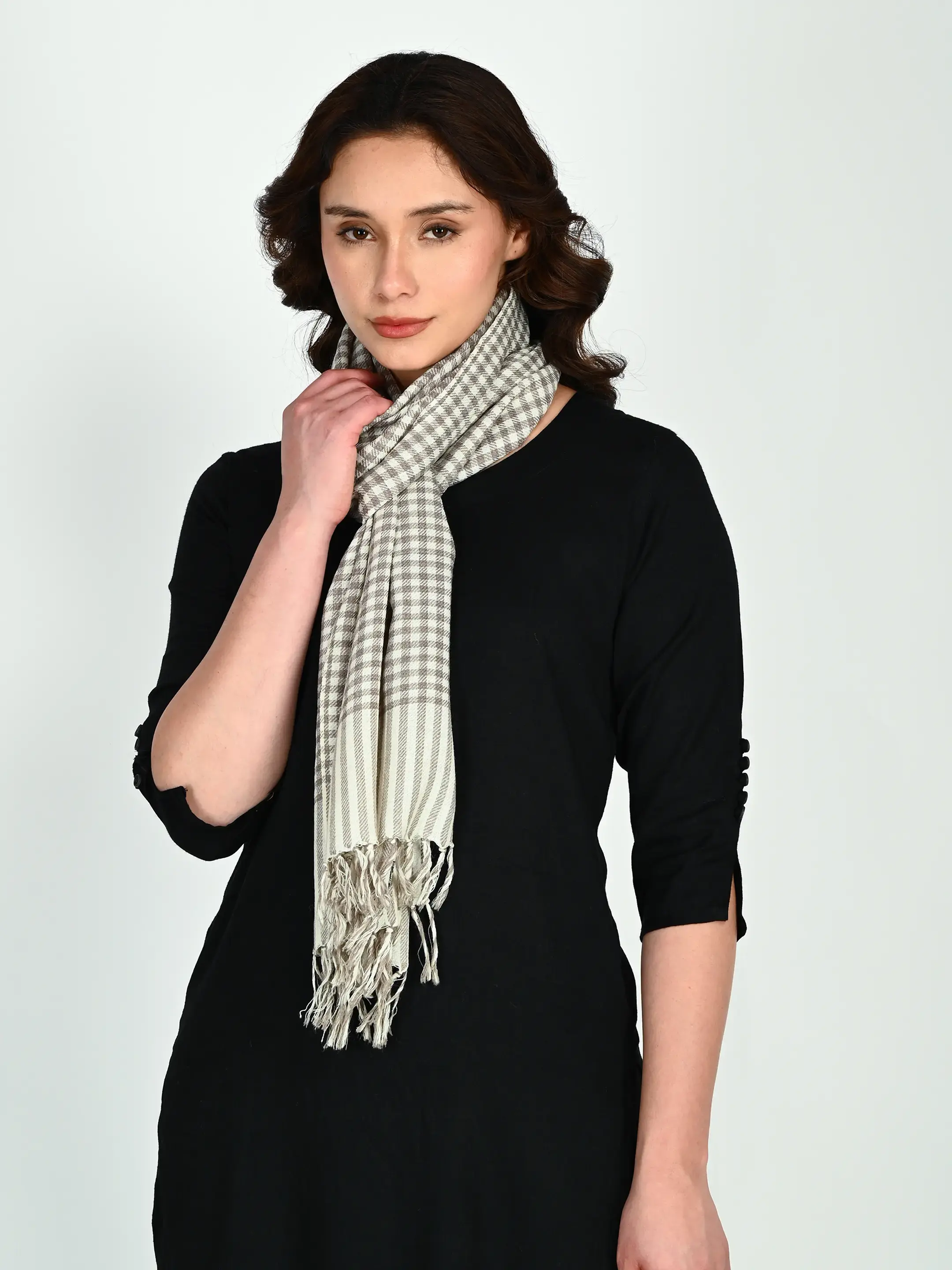 Image 5 of Merino Handwoven Scarf