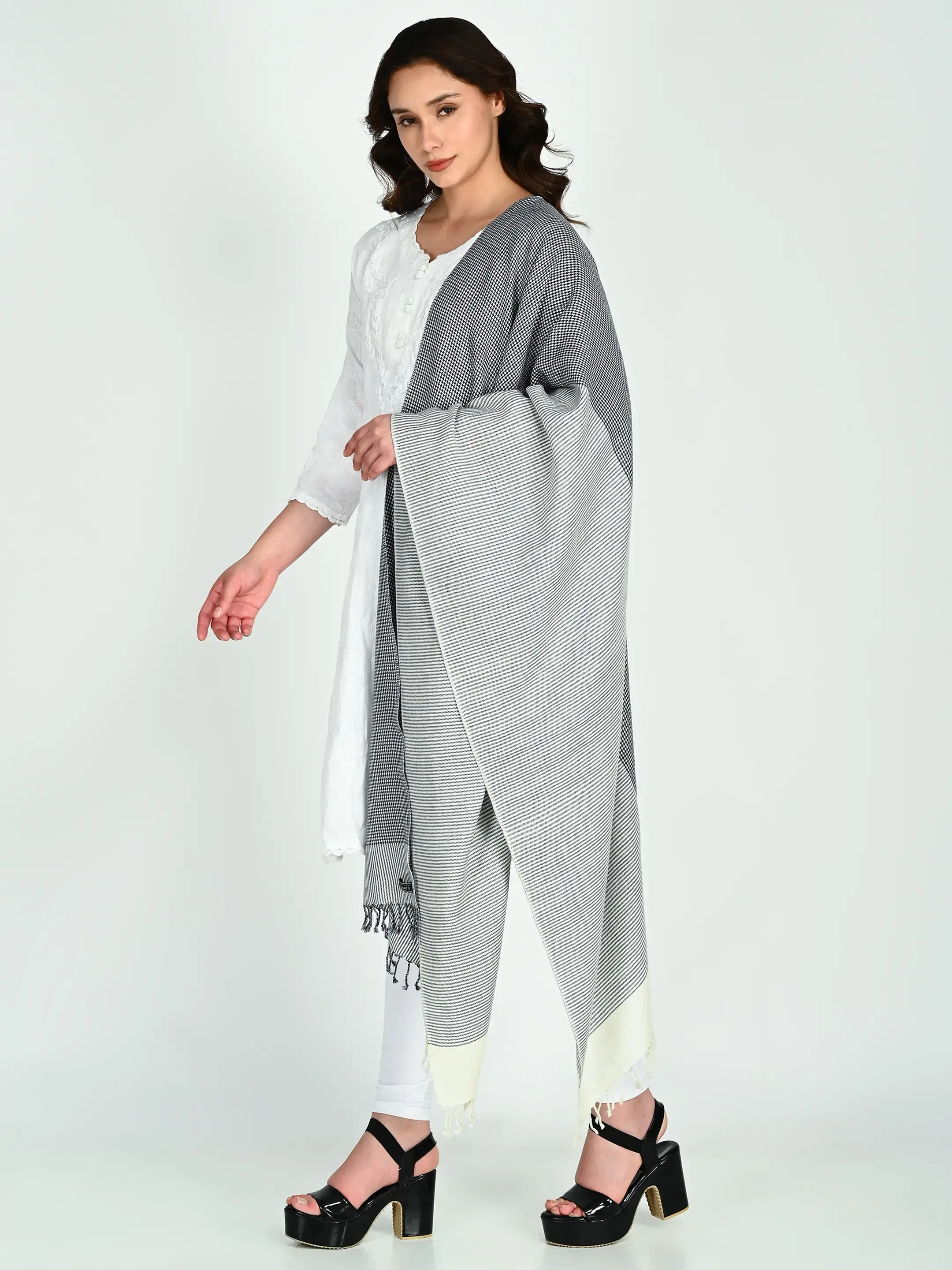 Image 2 of Merino Handwoven Stole
