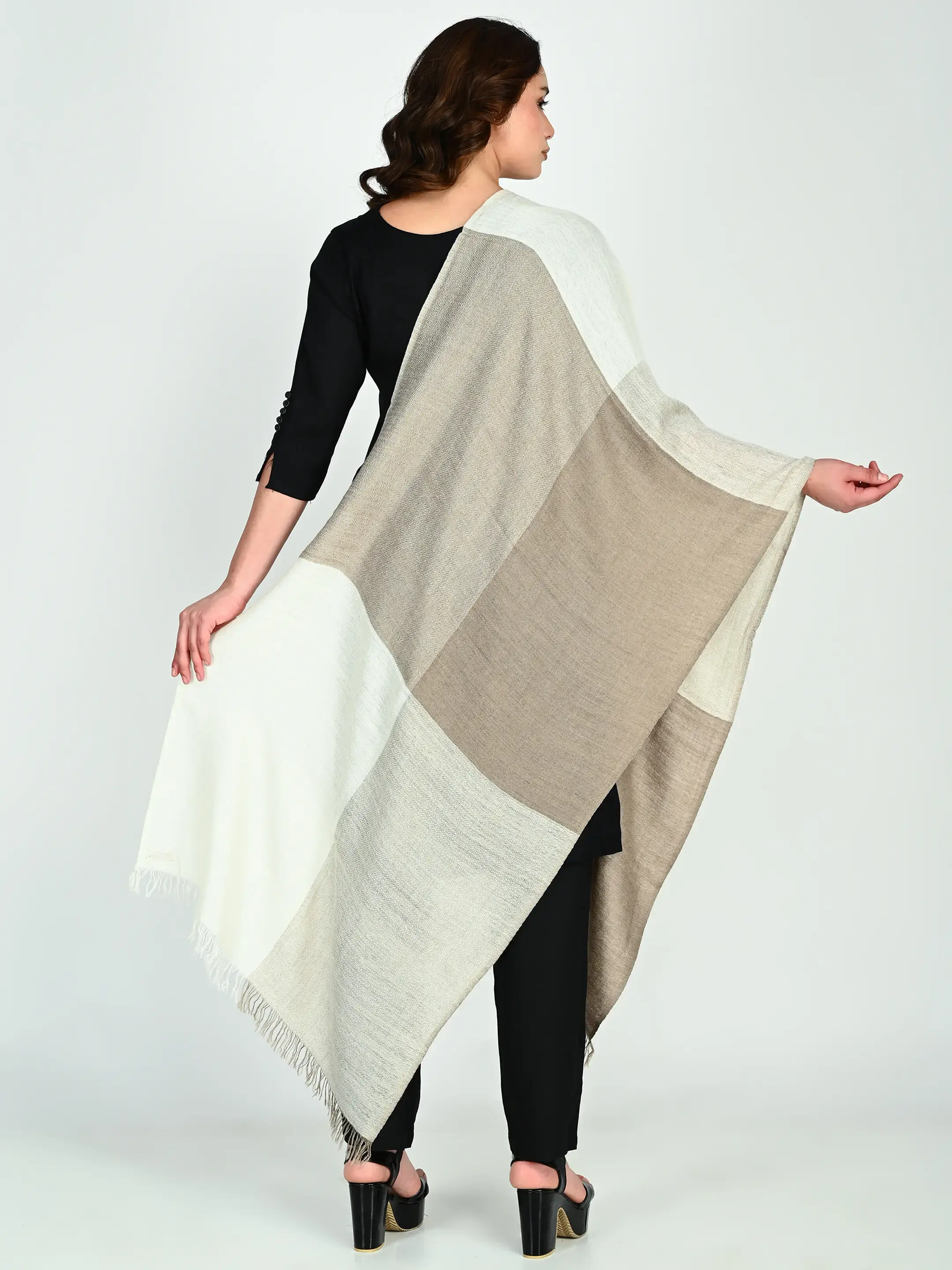 Image 1 of Pashmina Handwoven Stole